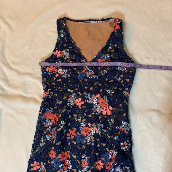 Michael Kors navy and peach lace dress - Picture 7 of 9